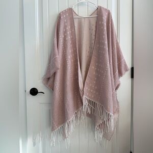 Valentine’s Day vibes Gentle Fawn size medium / large shawl / poncho.